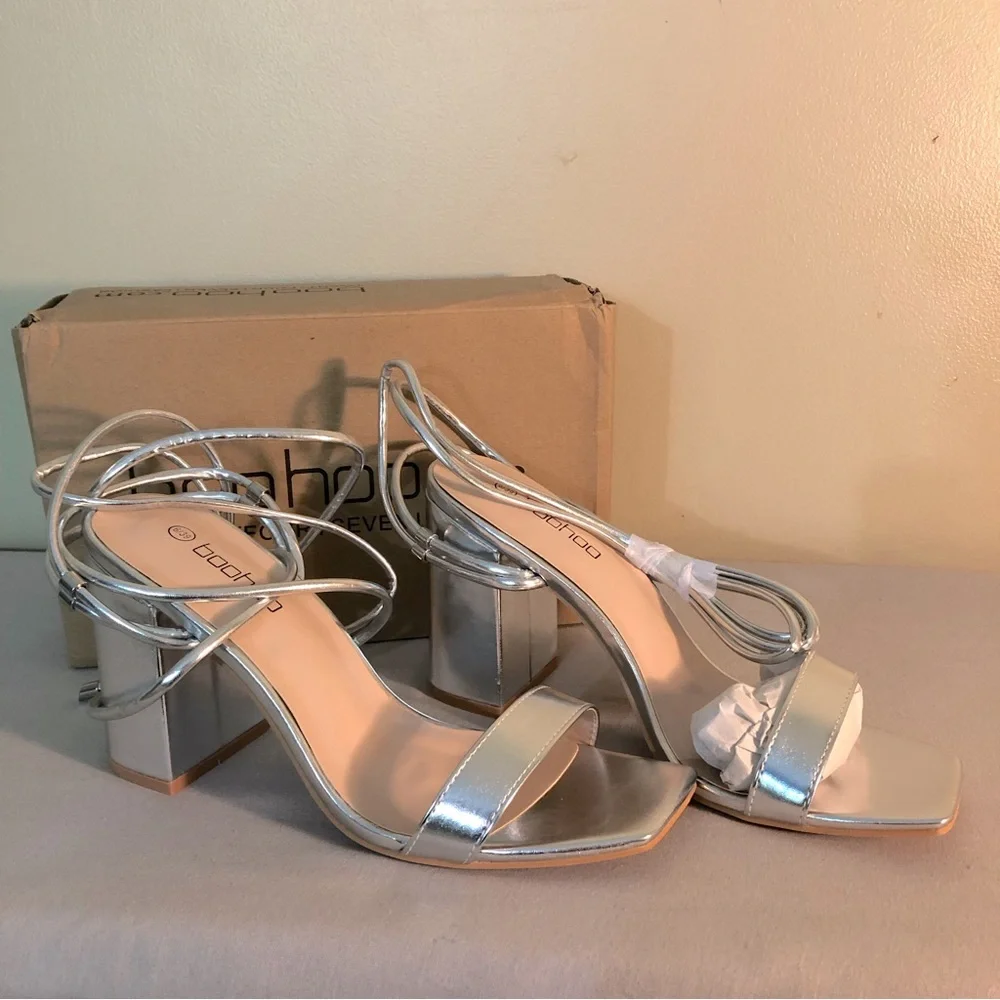 Women’s lace up silver, high heels, Size 7/7.5 - Picture 5 of 7